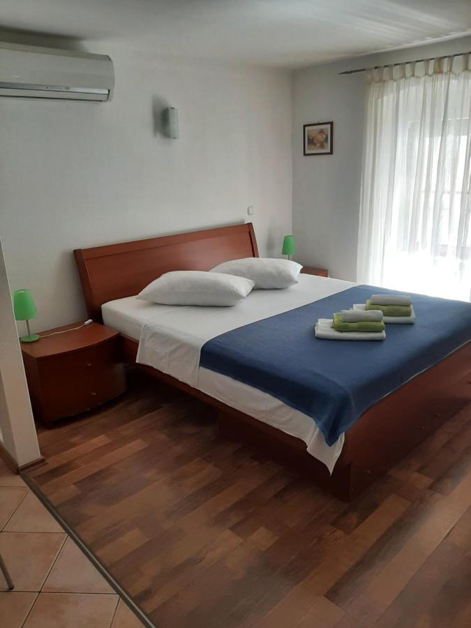 Old Town Cres Apartments المظهر الخارجي الصورة