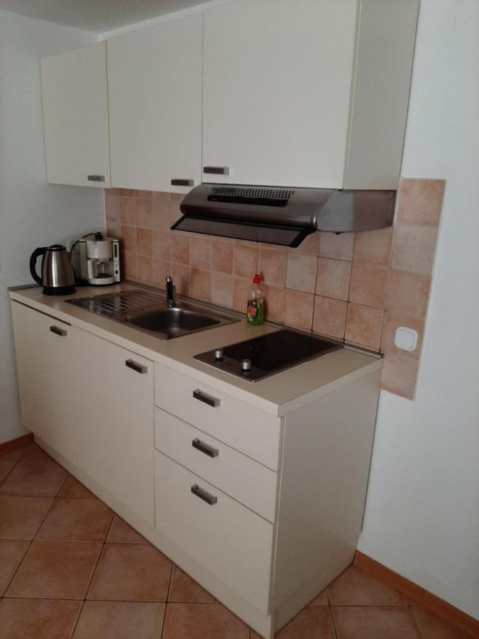 Old Town Cres Apartments المظهر الخارجي الصورة