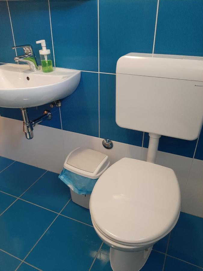 Old Town Cres Apartments المظهر الخارجي الصورة