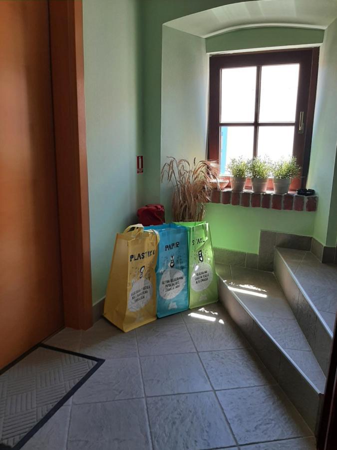 Old Town Cres Apartments المظهر الخارجي الصورة