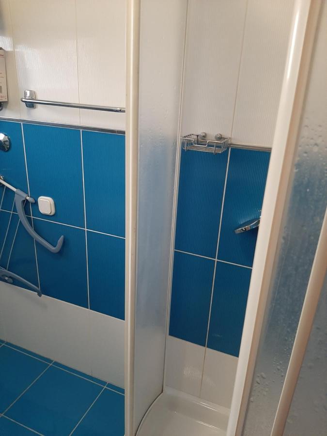 Old Town Cres Apartments المظهر الخارجي الصورة