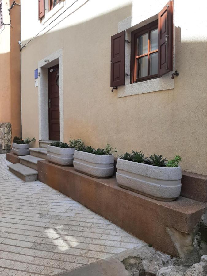 Old Town Cres Apartments المظهر الخارجي الصورة