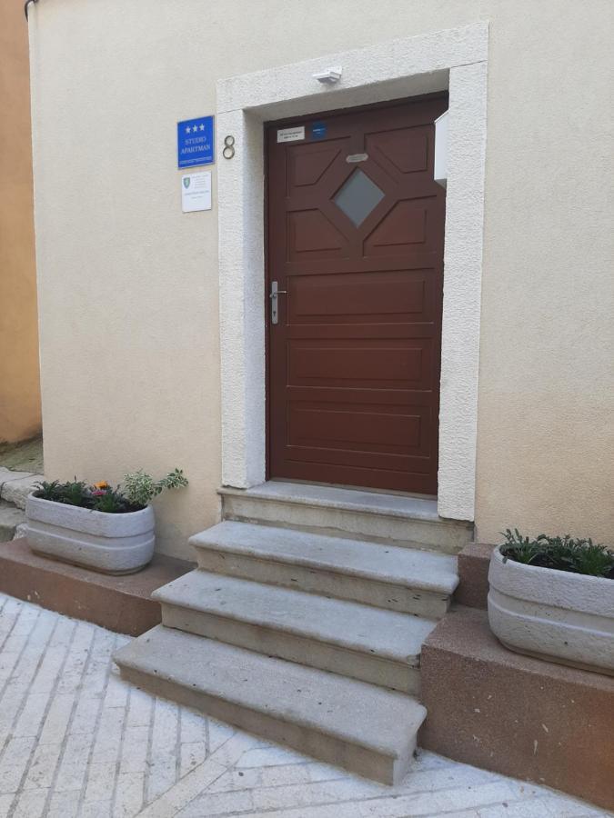 Old Town Cres Apartments المظهر الخارجي الصورة