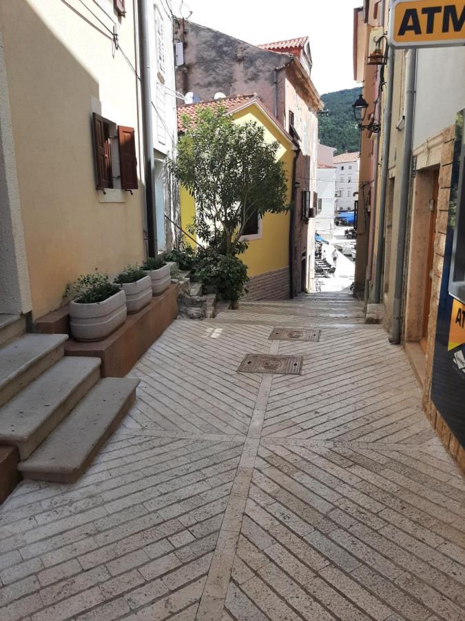 Old Town Cres Apartments المظهر الخارجي الصورة